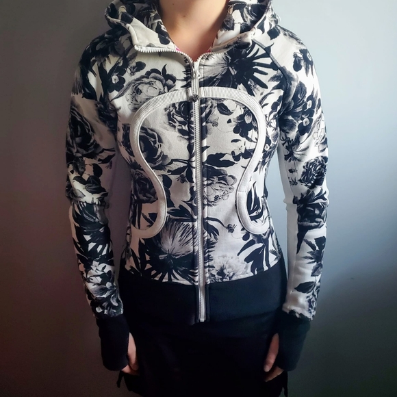 lululemon athletica Sweaters - Black & White Floral Lululemon Sweater